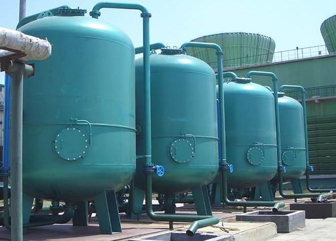 大型過(guò)濾設(shè)備